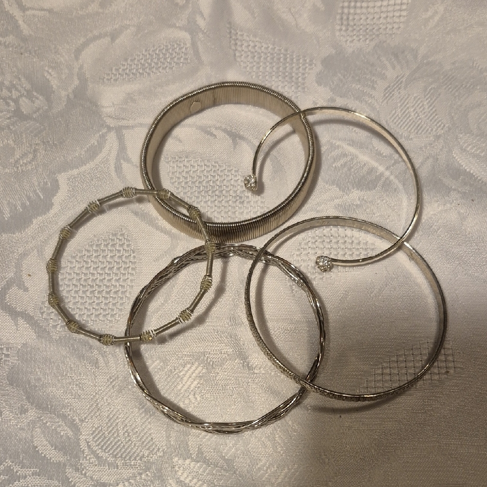 Elegant Silver Bangle Set